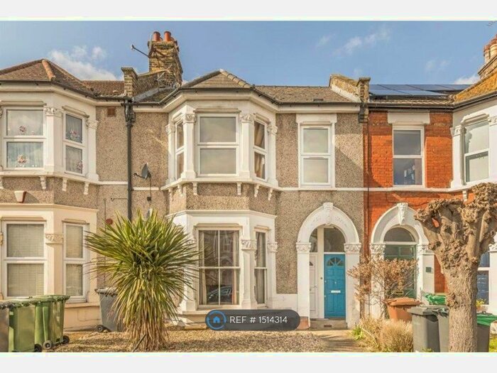 1 Bedroom Maisonette To Rent In Minard Road, London, SE6