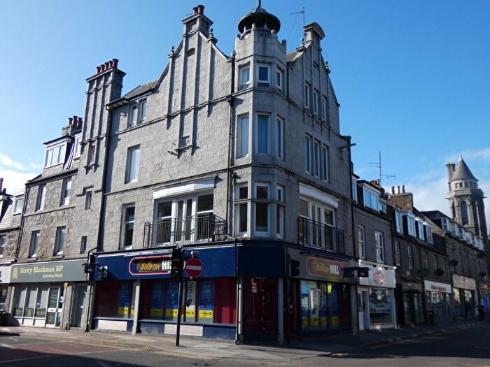 2 Bedroom Flat To Rent In John Street, City Centre, Aberdeen, AB25