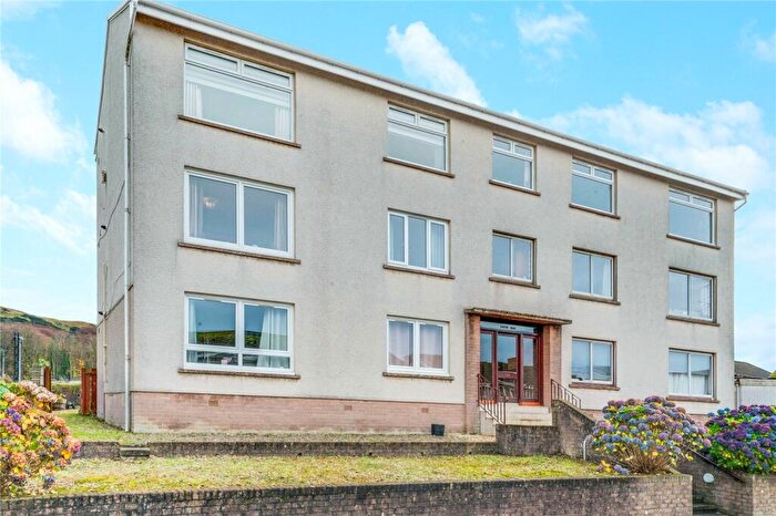 2 Bedroom Flat For Sale In Windsor Gardens, Largs, North Ayrshire, KA30