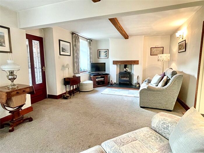 4 Bedroom Detached House For Sale In Penybontfawr, Oswestry, Powys, SY10