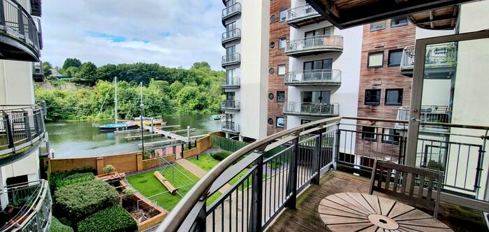 2 Bedroom Flat To Rent In Victoria Wharf, Watkiss Way, Cardiff, CF11