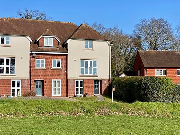 4 Bedroom Semi Detached House For Sale In Oak Tree Drive, Guildford, GU1