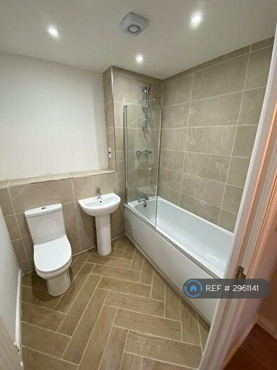 2 Bedroom Flat To Rent In Benedict House, Colchester, CO2