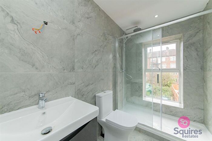 1 Bedroom Flat To Rent In Station Road, London, N11