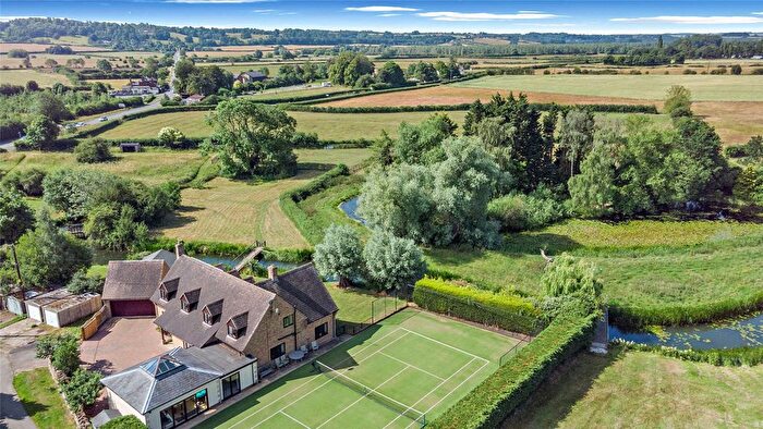 6 Bedroom Detached House For Sale In Mill Lane, Caldecott, Market Harborough, Rutland, LE16