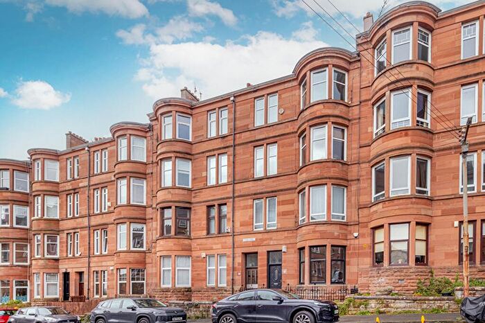 2 Bedroom Apartment For Sale In Tassie Street, Shawlands, Glasgow, G41