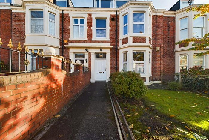 2 Bedroom Apartment To Rent In Jesmond, Newcastle Upon Tyne, NE2