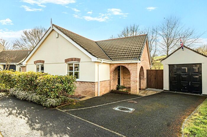 3 Bedroom Detached Bungalow For Sale In Carrisbrooke Way, Latchbrook, Saltash, Cornwall, PL12