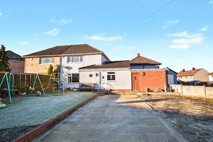 2 Bedroom Semi Detached House For Sale In Regina Crescent, Havercroft, Wakefield, West Yorkshire, WF4