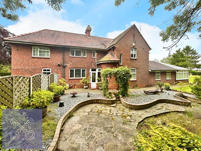 4 Bedroom Detached House For Sale In Main Road, Wyton, Hull, East Yorkshire, HU11