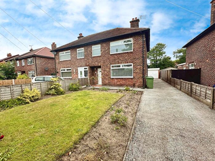 3 Bedroom Semi-Detached House To Rent In Lonsdale Road, Formby, Liverpool, L37