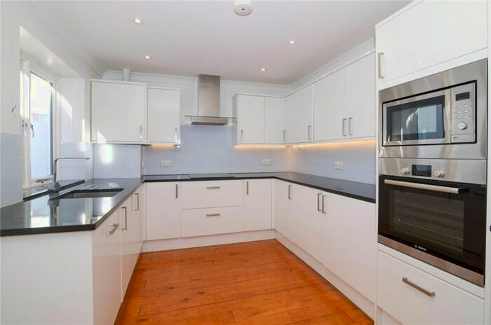 2 Bedroom Detached House To Rent In Armadale Road, London, SW6