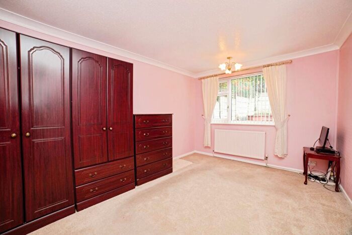 2 Bedroom Bungalow For Sale In Mapleton Way, Sutton In Ashfield, Nottinghamshire, NG17