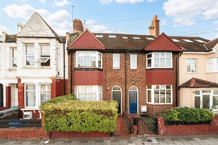 4 Bedroom Terraced House For Sale In Essex Road, Willesden, NW10