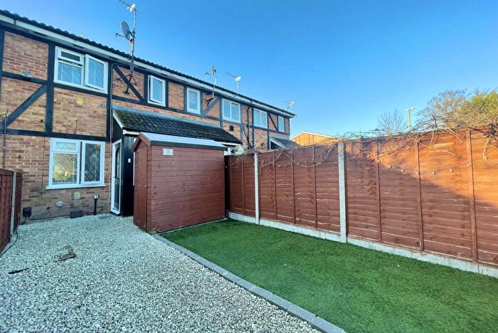 1 Bedroom Property To Rent In Ingleside, Colnbrook, Slough, SL3