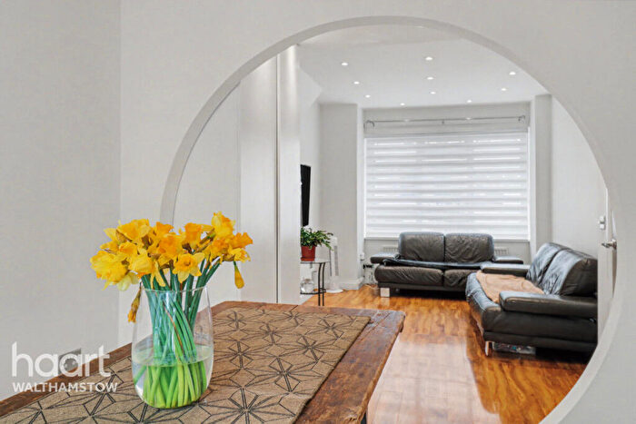 3 Bedroom Terraced House For Sale In Salop Road, Walthamstow, E17