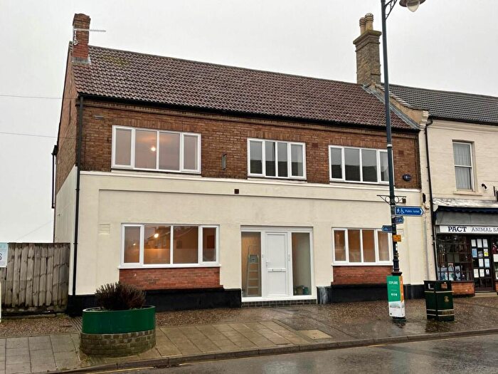 2 Bedroom Flat To Rent In High Street, Watton, IP25