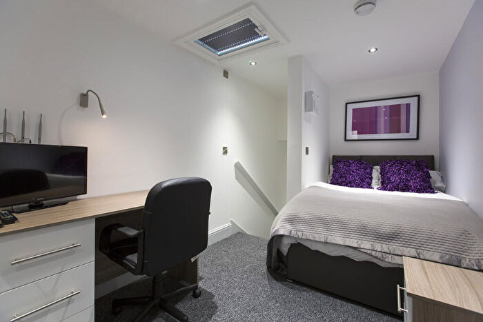 Studio To Rent In The Old County Hall - Studio, CV1