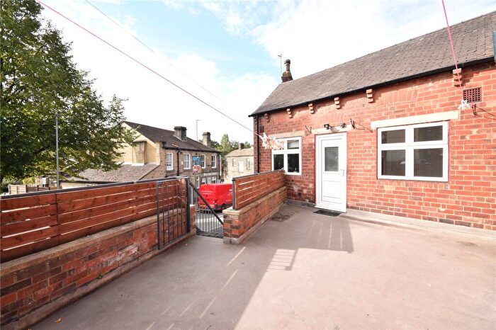 2 Bedroom Apartment To Rent In Abbey Road, Kirkstall, Leeds, LS5