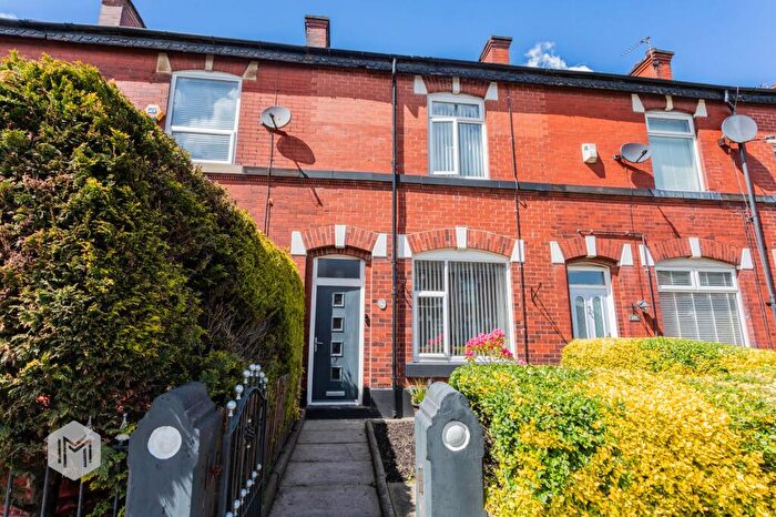 2 Bedroom Terraced House For Sale In Dumers Lane, Radcliffe, M26