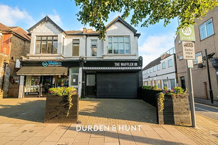 1 Bedroom Flat To Rent In Station Road, Chingford, E4