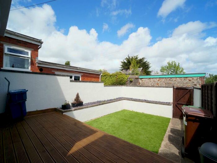 5 Bedroom House To Rent In Victoria Park, Bangor, Gwynedd, LL57