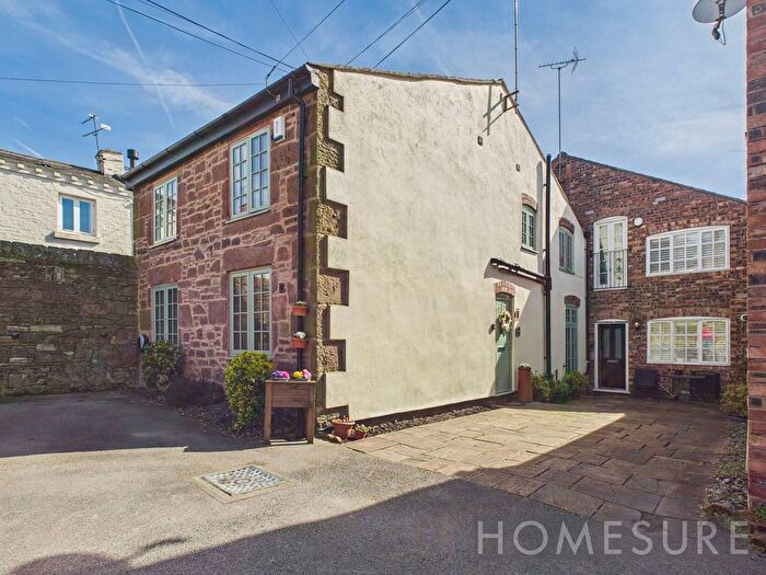 3 Bedroom End Terrace House For Sale In Churchward Court, Woolton, L25