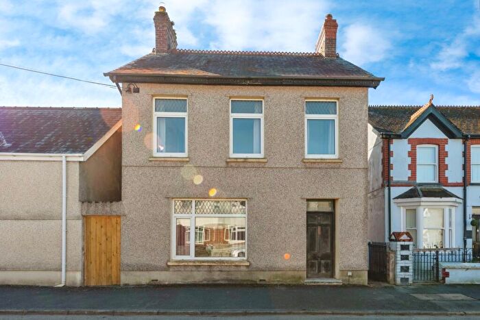 3 Bedroom Detached House For Sale In High Street, Abergwili, Carmarthen, Carmarthenshire, SA31