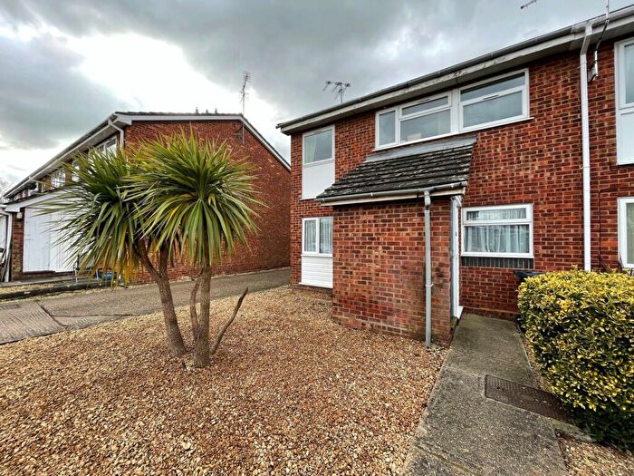 2 Bedroom Flat For Sale In Bottels Road, Warboys, Huntingdon, PE28