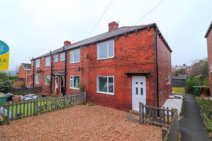 3 Bedroom End Terrace House For Sale In Dudfleet Lane, Horbury, Wakefield, WF4