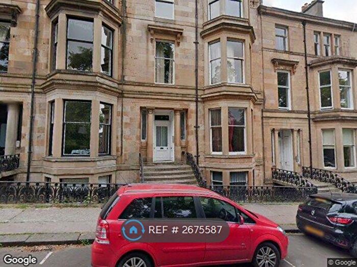 3 Bedroom Flat To Rent In Athole Gardens, Glasgow, G12