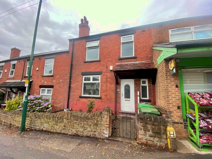 3 Bedroom House To Rent In Hucknall Road, Sherwood, NG5