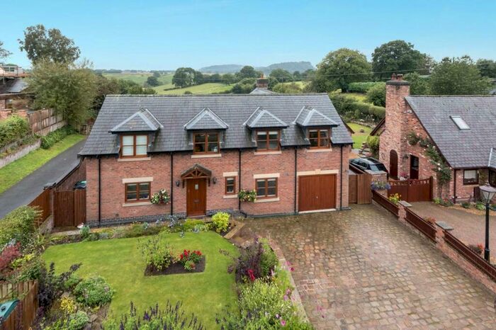 4 Bedroom Detached House For Sale In Huxley Lane, Tiverton, CW6