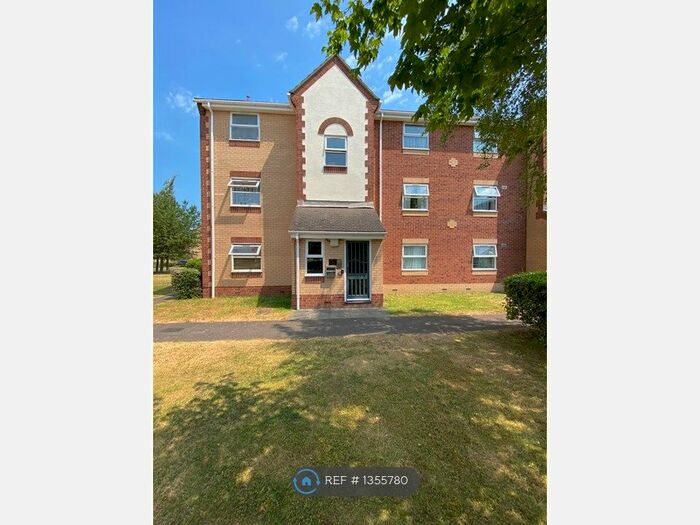 1 Bedroom Flat To Rent In Milton Court, Chadwell Heath, RM6