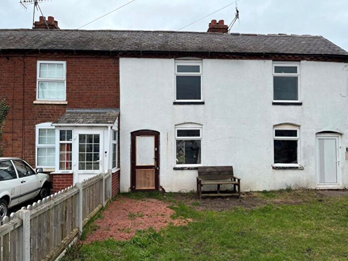 2 Bedroom Terraced House For Sale In Lickhill Road, Stourport-On-Severn, Worcestershire, DY13