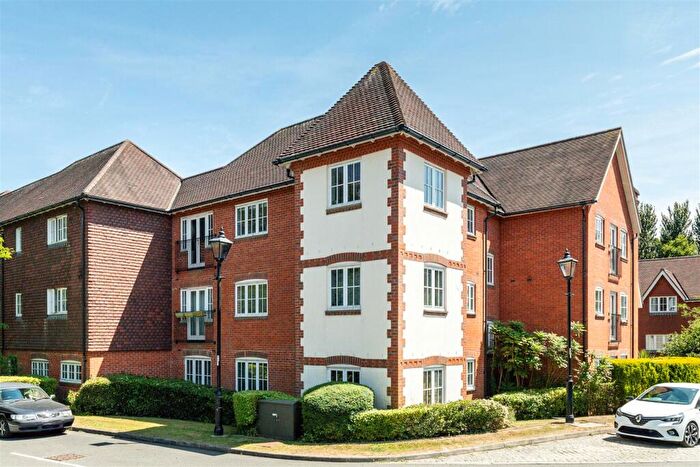 2 Bedroom Flat For Sale In Whitebeam Court, Lower Village, Haywards Heath, RH16