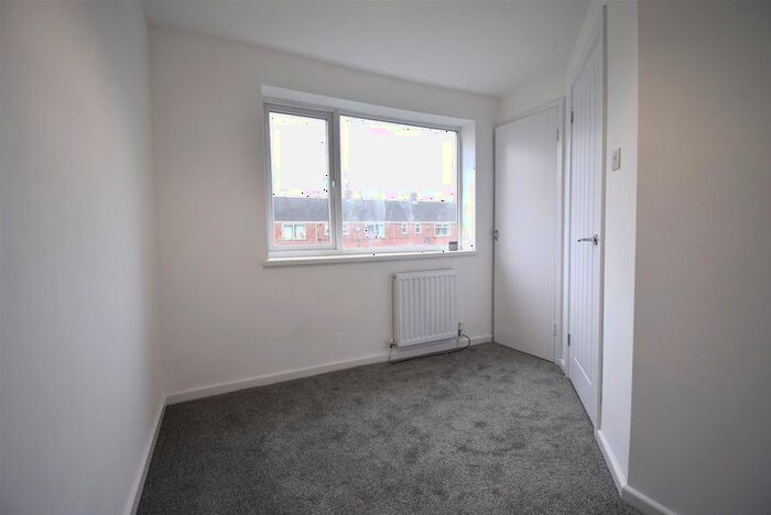 3 Bedroom Terraced House For Sale In Lorrain Road, South Shields, NE34