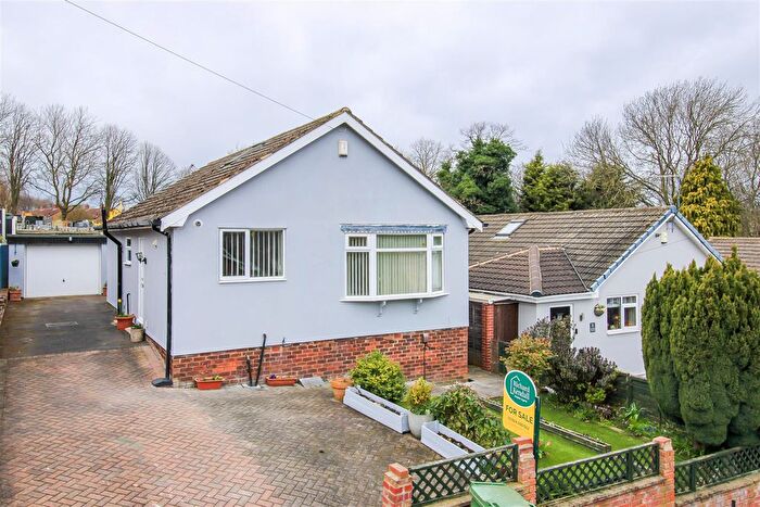 3 Bedroom Detached Bungalow For Sale In Hall Cliffe Crescent, Horbury, Wakefield, WF4