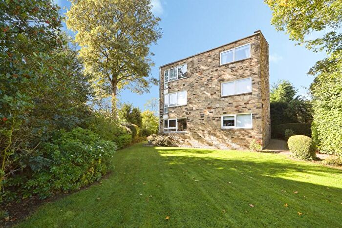 1 Bedroom Flat For Sale In Renton Drive, Guiseley, Leeds, LS20