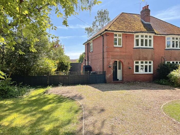 3 Bedroom Semi-Detached House To Rent In Poles Lane, Winchester, SO21