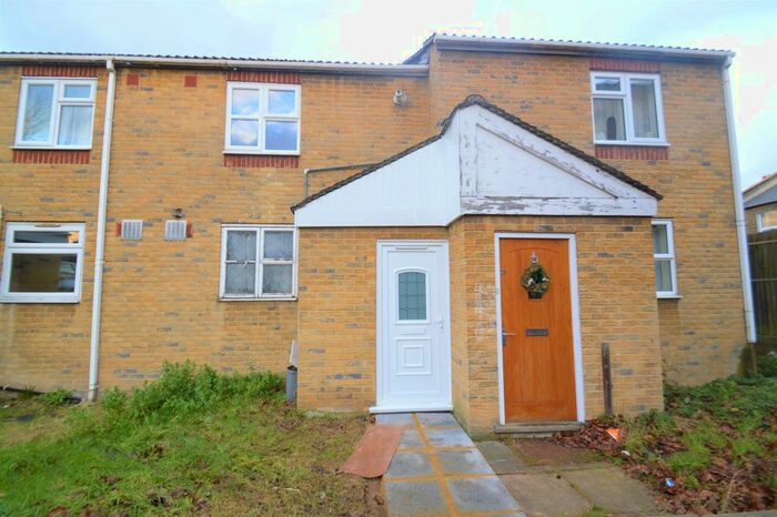 1 Bedroom Maisonette To Rent In Castile Road, Woolwich, London, SE18