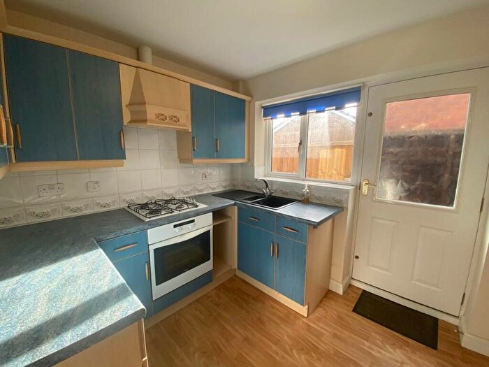 2 Bedroom Bungalow To Rent In Courtfields, Market Deeping, Peterborough, PE6