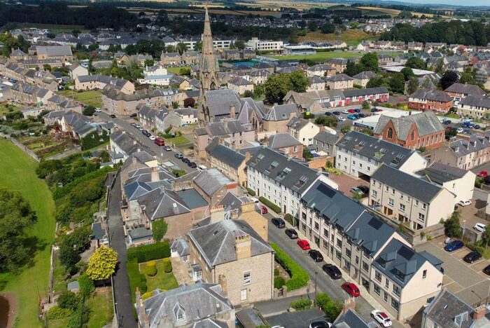 2 Bedroom Flat For Sale In Tweed House, Roxburgh Street, Kelso, TD5