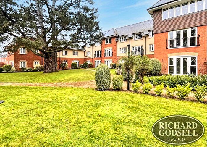 1 Bedroom Retirement Property For Sale In Christchurch, BH23