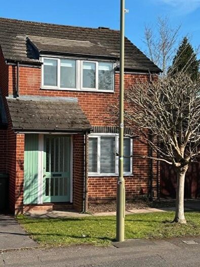 3 Bedroom Link Detached House To Rent In King James Way, Henley On Thames, RG9