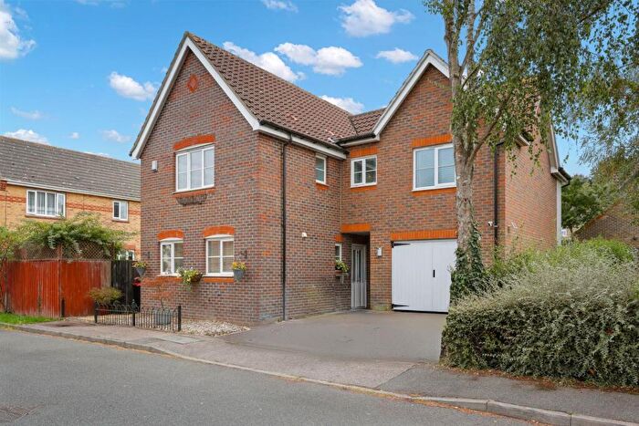 4 Bedroom Detached House For Sale In Harwell Close, Braintree, CM7