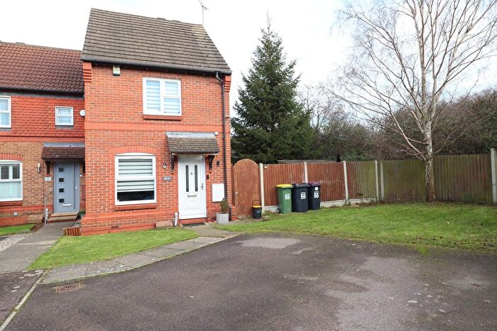 2 Bedroom Terraced House For Sale In Langham Drive, Rayleigh, SS6