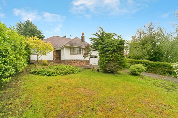 2 Bedroom Bungalow For Sale In Llanrwst Road, Colwyn Bay, Conwy, LL28