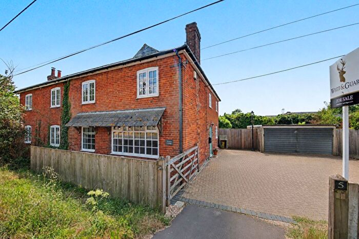 4 Bedroom Semi-detached House For Sale In Victoria Cottage, Winchester Road, Upham, Hampshire, SO32