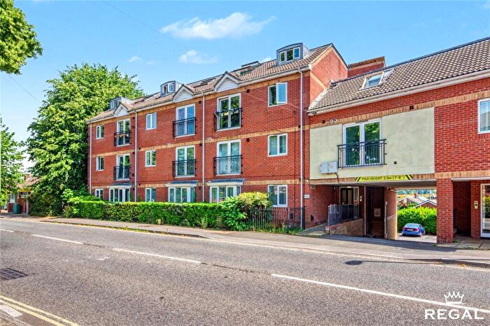 2 Bedroom Apartment For Sale In Allyn Court, Twyford Road, Eastleigh, SO50